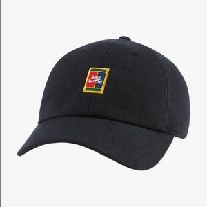 Nike SB X Nike Court Heritage86 Logo Adult Unisex One Size Adjustable Cap